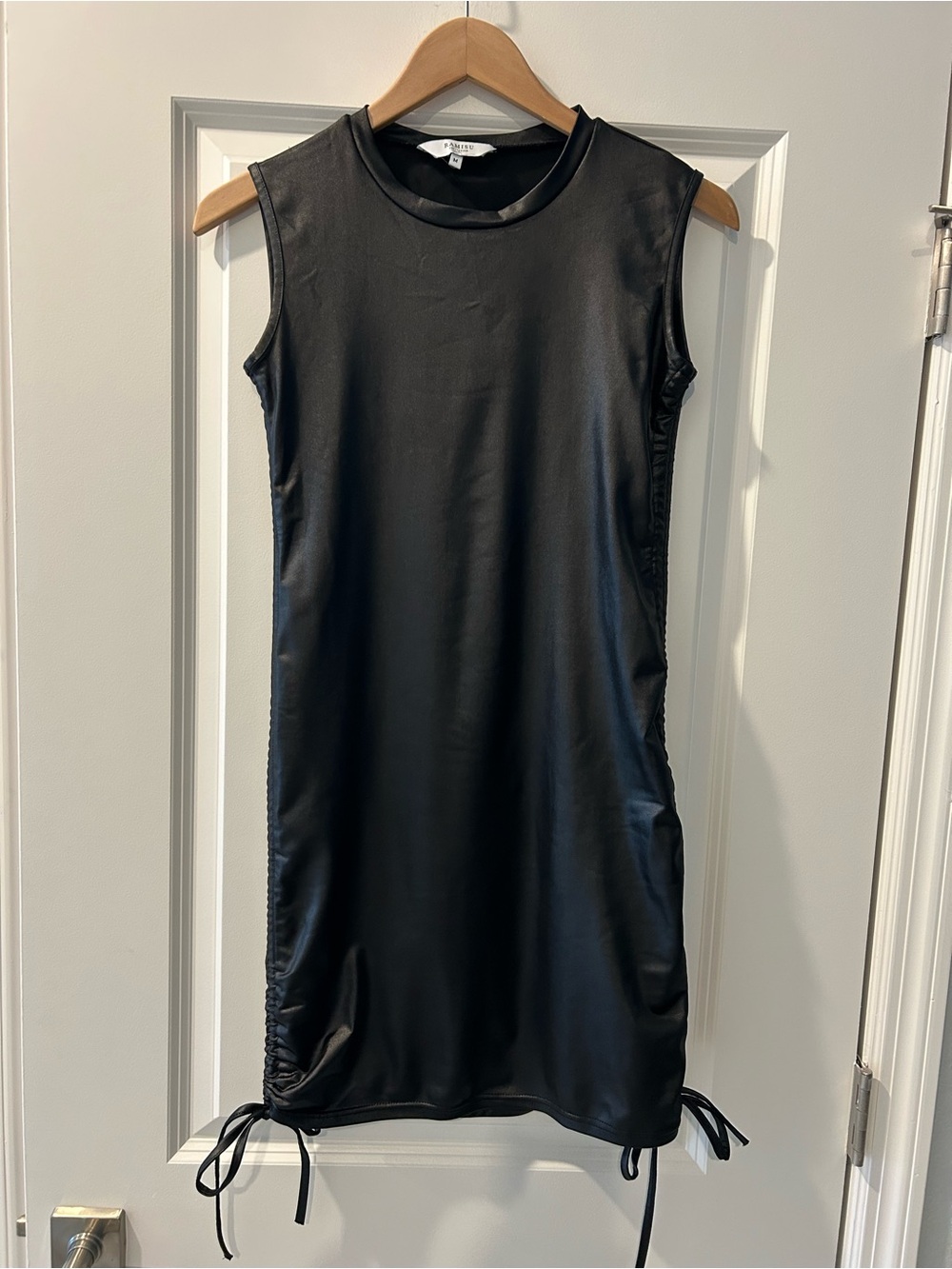 Amisu Black Sleeveless Faux-Leather Sheath Dress with Side Ties